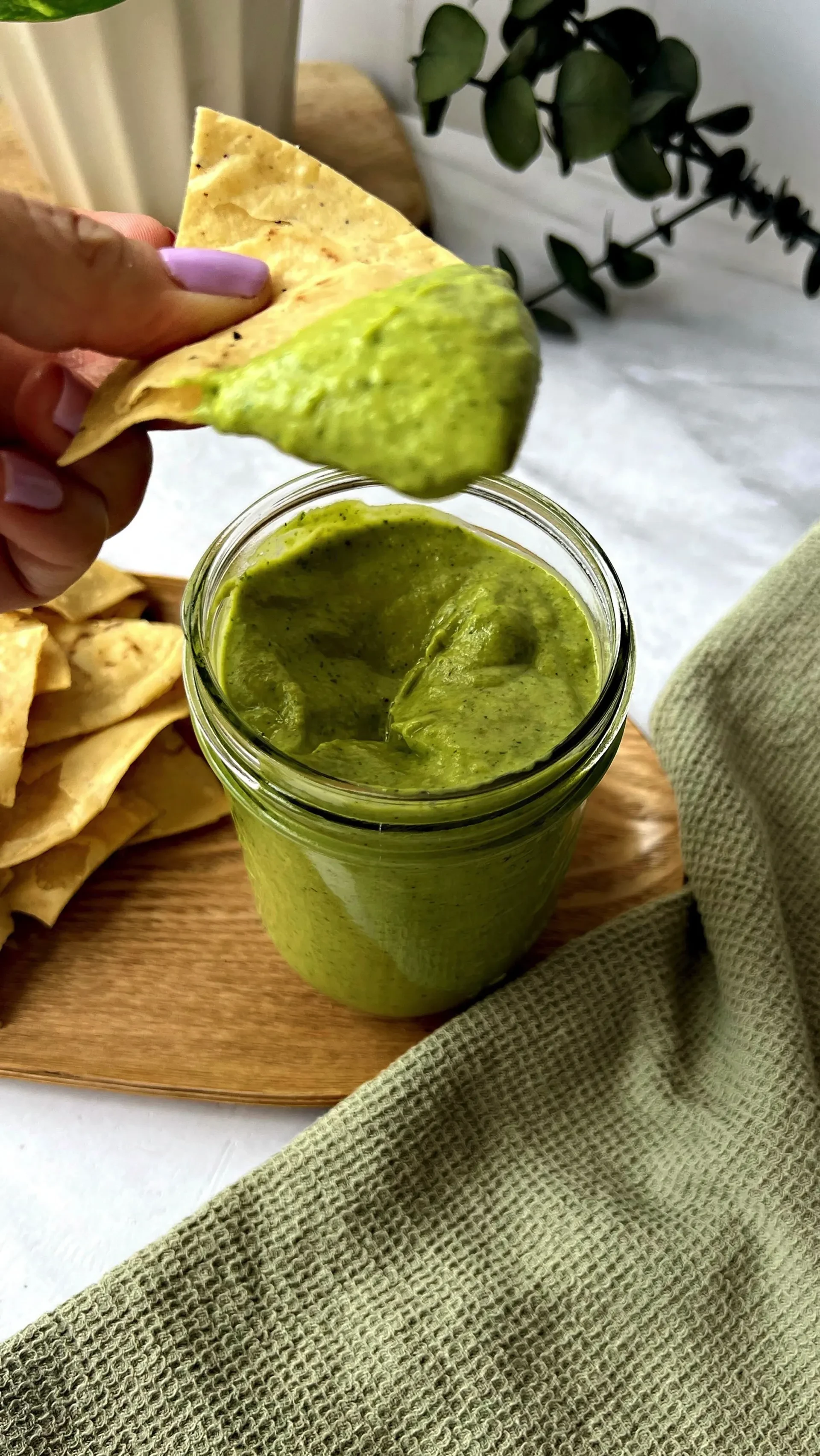 Salsa de Jalapeño con Aguacate